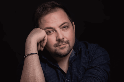 portrait du comédien Rodolphe Campeggia